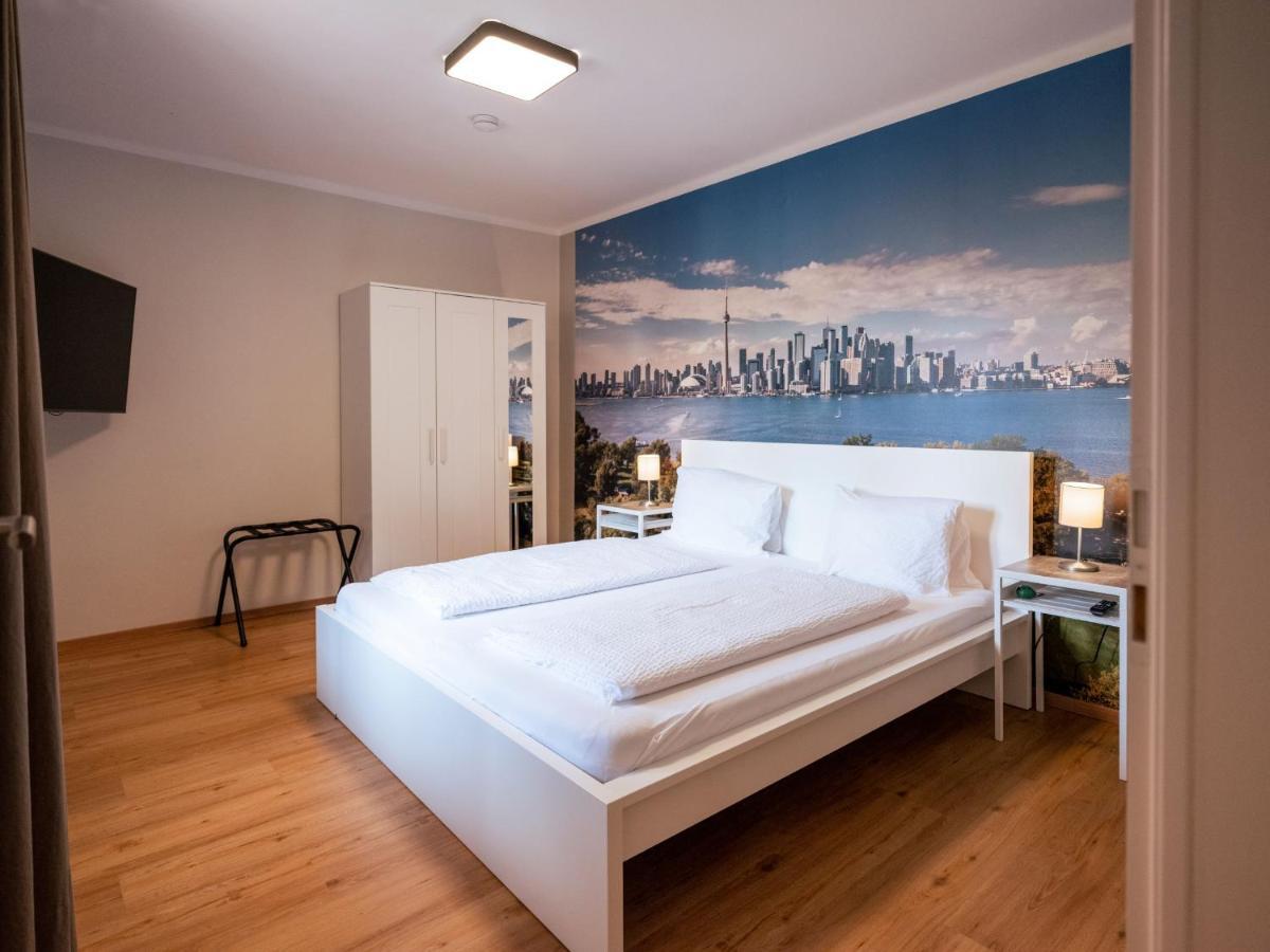 Fruehstueckshaus Wunderland Bed & Breakfast Laa an der Thaya Bagian luar foto